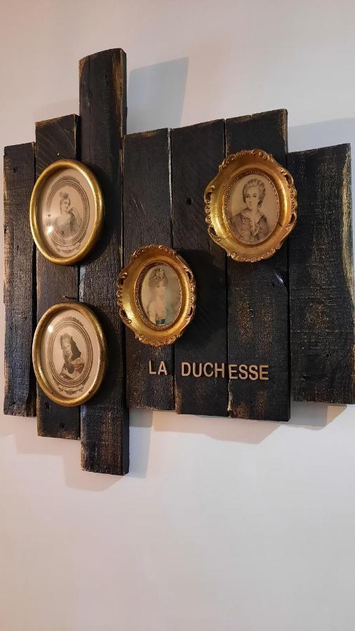 La Duchesse - Loveroom Moonlove Place Stanislas Apartment Nancy