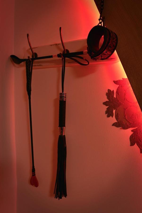 Appartement La Duchesse - Loveroom Moonlove Place Stanislas Nancy